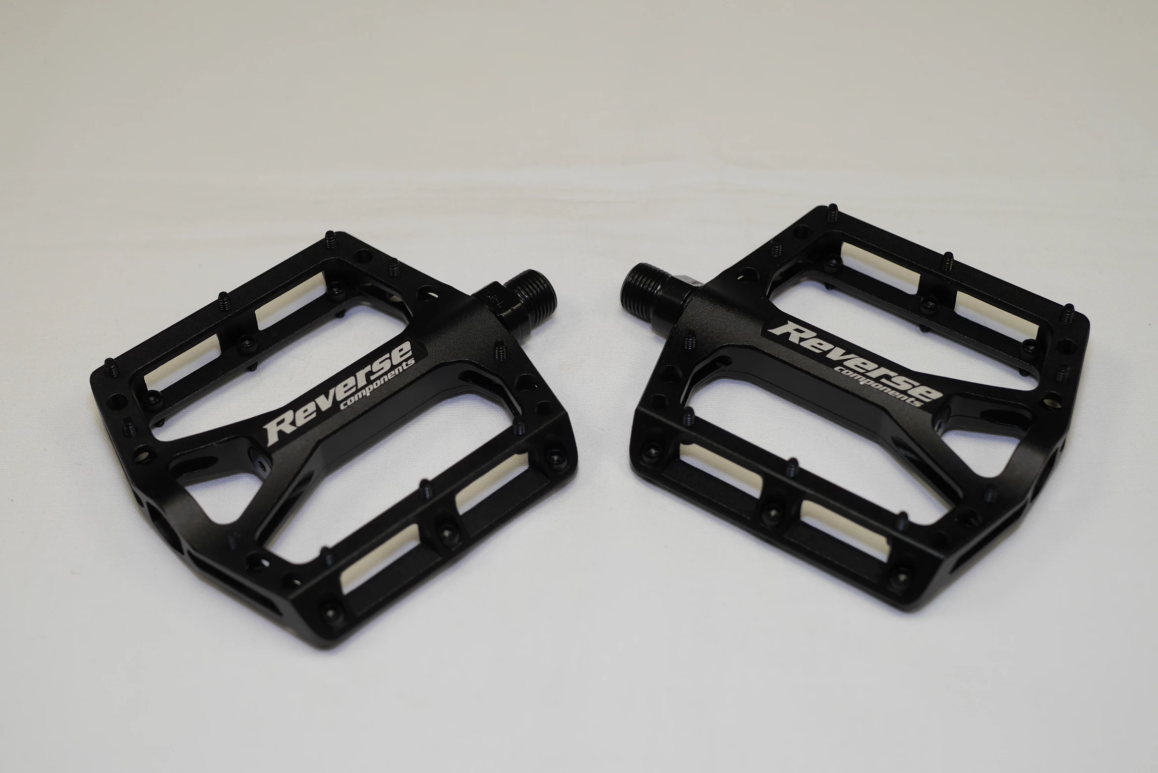 Reverse Black ONE Pedal Black-black 1 Reverse Black ONE Pedal Black-black