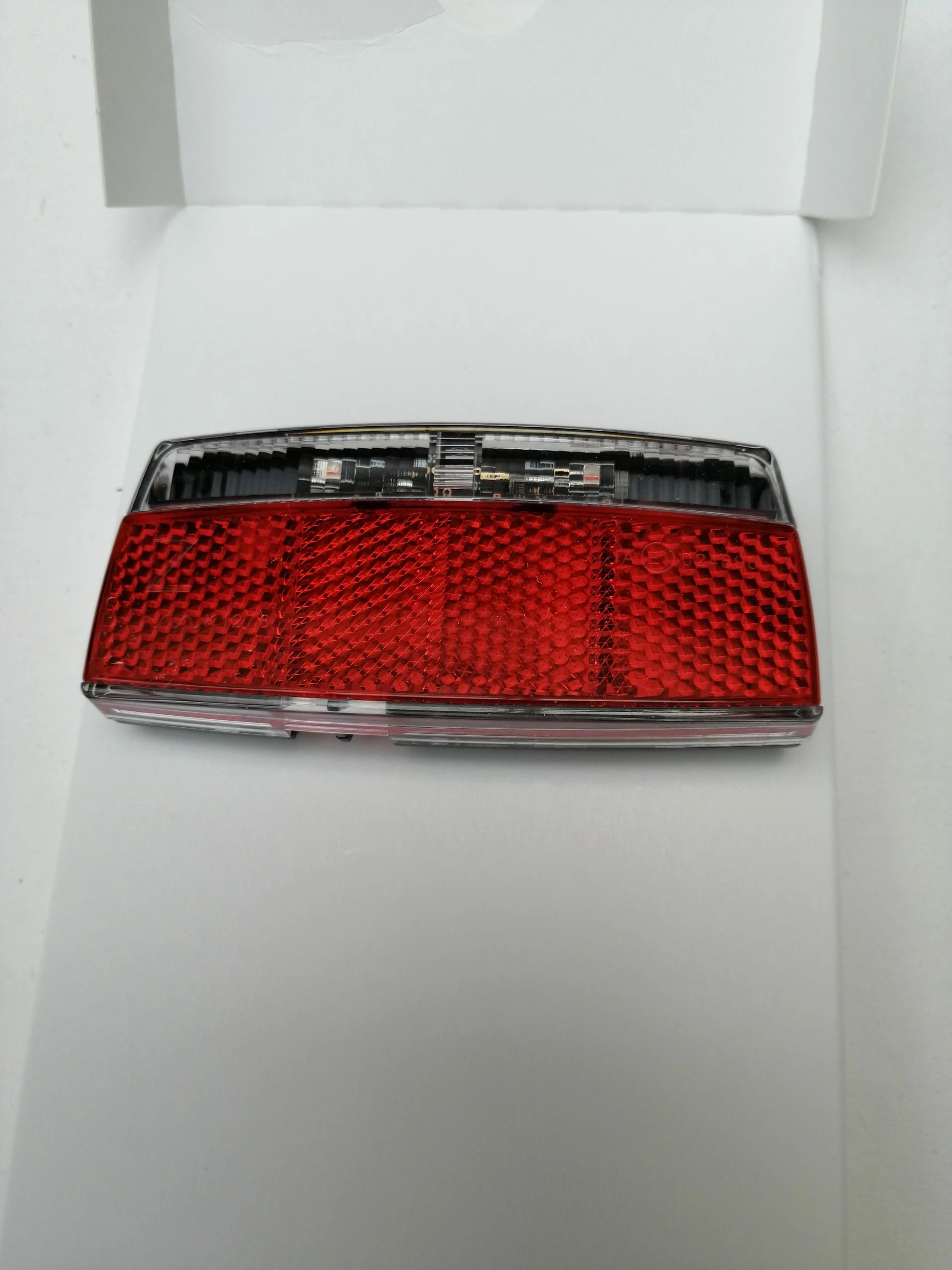 Litecco LED Bremsrücklicht G-Ray-E2 1 Litecco LED Bremsrücklicht G-Ray-E2