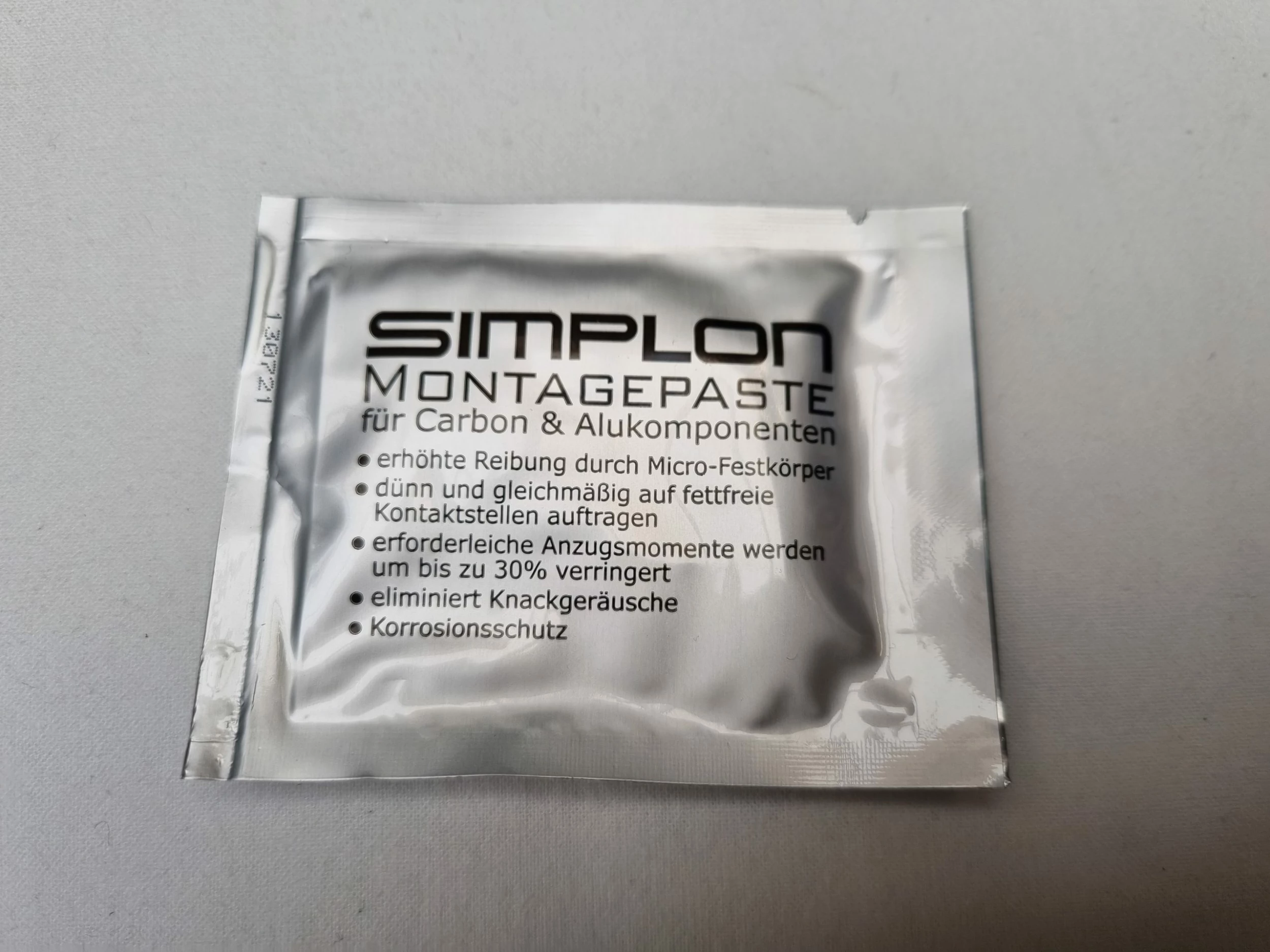 Giant Simplon Carbon Alu Montagepaste 5g 1 Giant Simplon Carbon Alu Montagepaste 5g